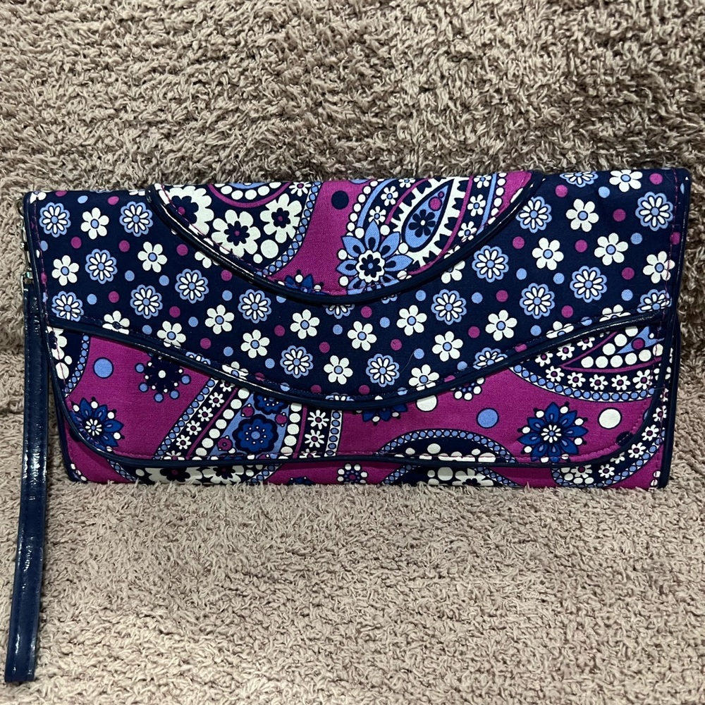 NWOT Vera Bradley purple clutch